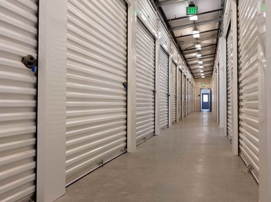 USE NORTHERN BEACHES STORAGE TO LIVE MORE MINIMALLY